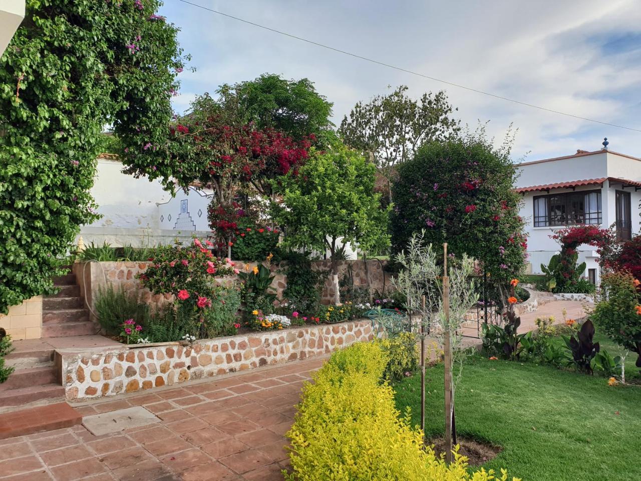 El Jardin De Su Merced B&B Σούκρε Εξωτερικό φωτογραφία